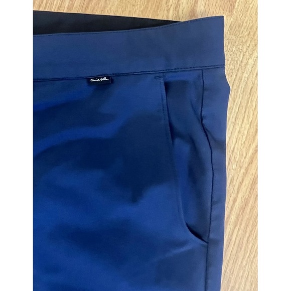 Travis Mathew Proceed With Caution Golf Shorts Size 42 Casual Navy Golfing - Picture 3 of 6